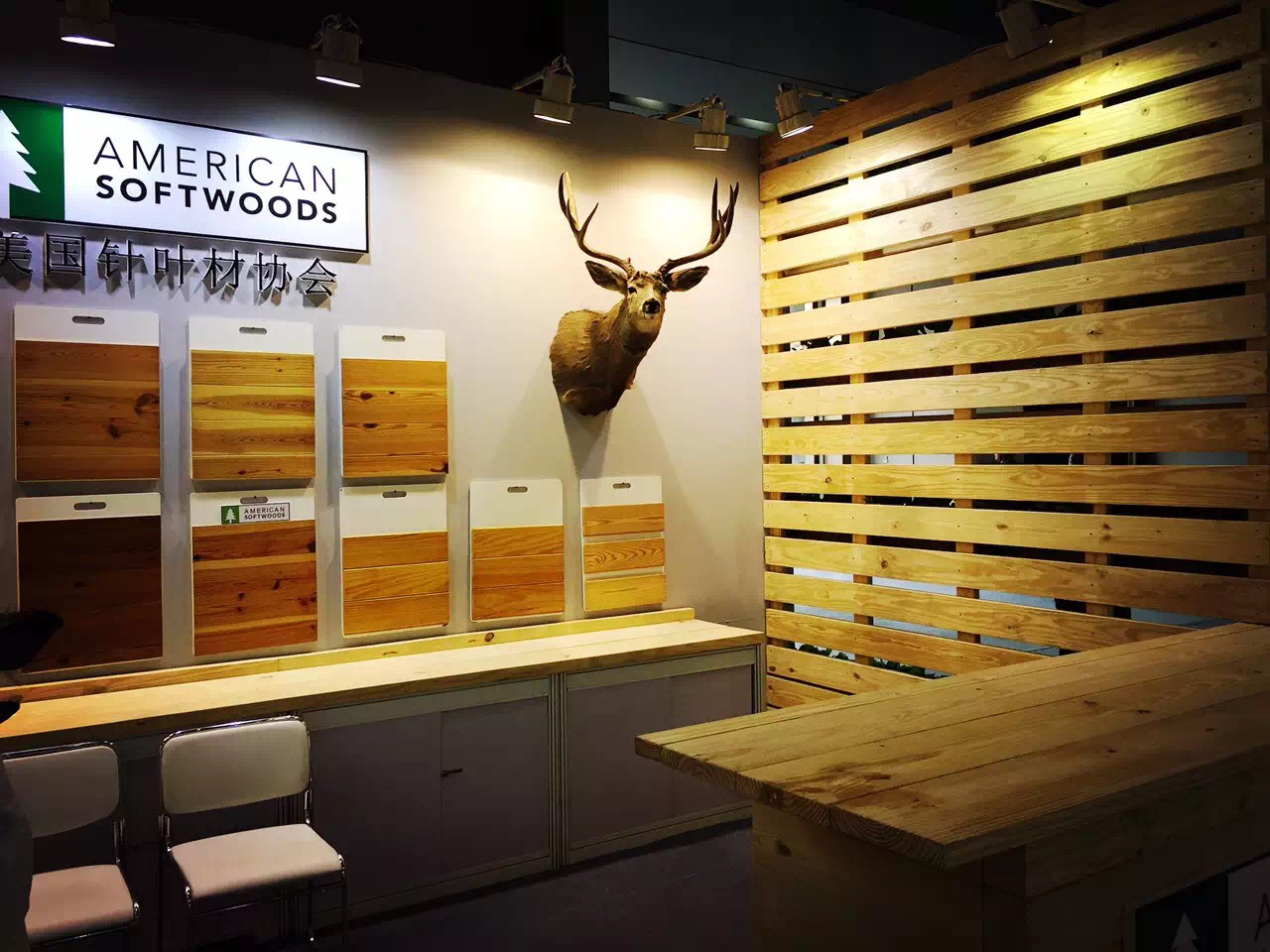 南方松是木陽臺(tái)定制的首選材料